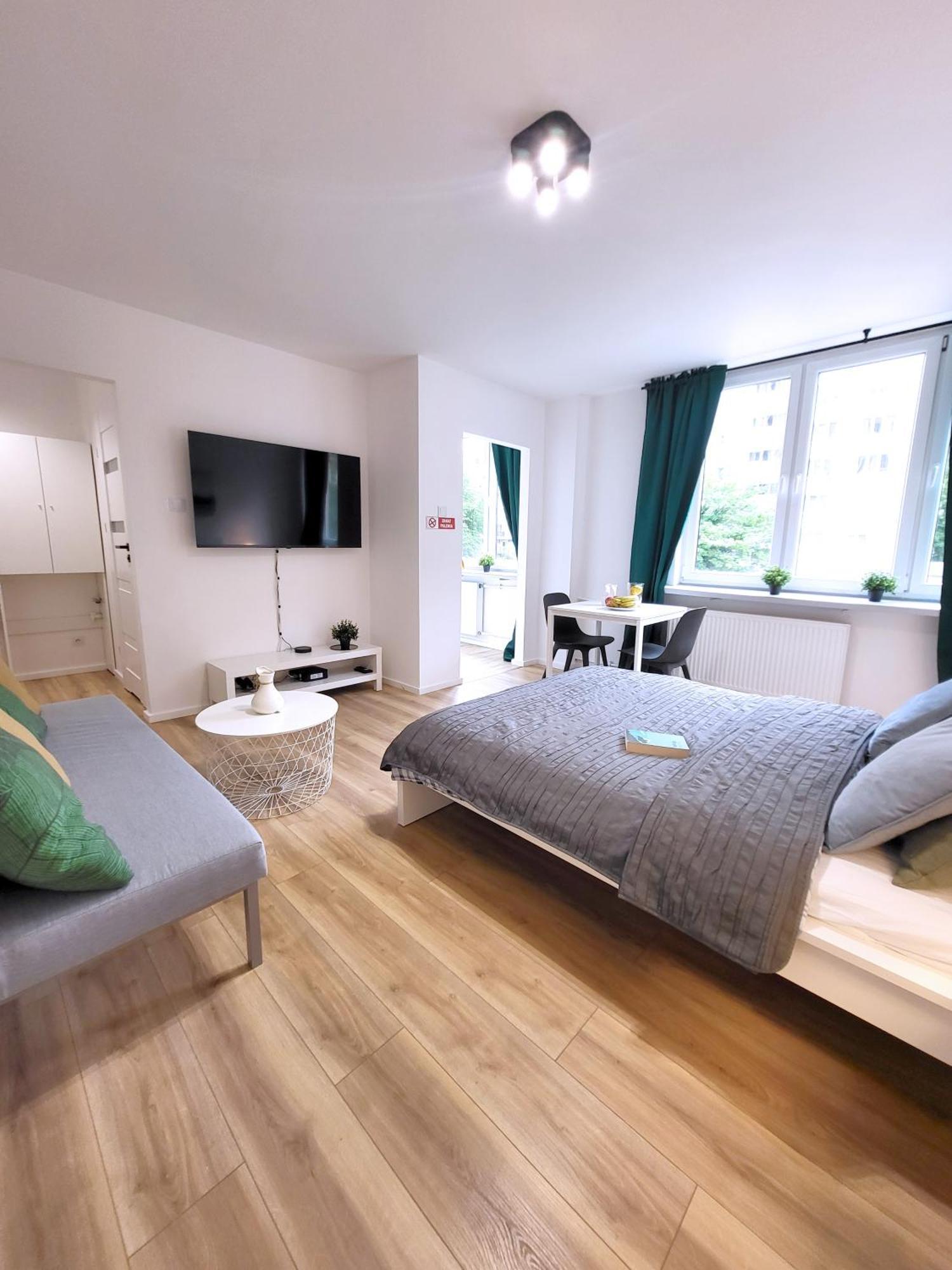 Enjoy! Srodmiescie Nowogrodzka Apartment Warsaw Exterior photo